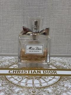 新品　クリスチャンディオール　すずらん柄　フリルエプロン 未使用 Christian Dior クリスチャンディオール エプロン 新品