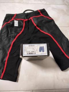 競泳水着　SPEEDO　新品　Lサイズのサムネイル