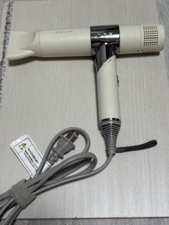絹女ドライヤー　プロ　中古 KINUJO プロ ヘアドライヤー 小物の通販・卸 | 4589946770377