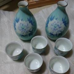 Amazon.co.jp: 深川製磁薄墨白牡丹・花生・淡釉光彩（平形花瓶