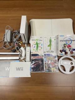週末値下げ！Wii本体とソフト、ボード、付属品セット　動作確認画像あり