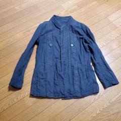 casey.vidalenc　　黒ジャケットのサムネイル