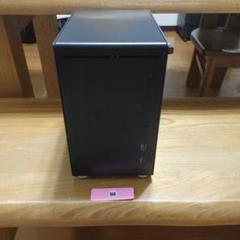 LIAN LI PC-Q21B　ハードディスク　メモリなし