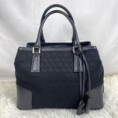 【美品】WAKO ボストン ハンドバッグ ブラック カデナ 自立 美品】WAKO ボストン ハンドバッグ ブラック カデナ 自立 - メルカリ