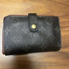 Louis Vuitton 二つ折り財布 黒