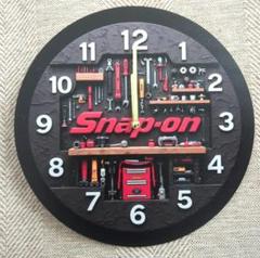 スナップオン缶バッジ型壁掛け時計
