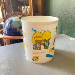 昭和レトロ　ゴミ箱　スチール　りんご柄　レトロポップ　コーナー用 昭和レトロ ゴミ箱 スチール りんご柄 レトロポップ コーナー用