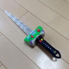 バズライトイヤー　銃　ガン　変形　ソード　動作保証無し　ディズニーリゾート Amazon | バズライトイヤー ガン ＆ ソード (飛行機型