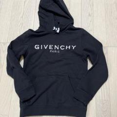 GIVENCHY黒パーカー10歳