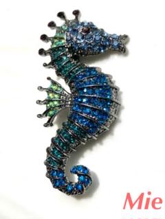 ME-278)SILVER瑪瑙ブローチ(タツノオトシゴ)52×25×12mm