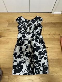 新品タグ付き!MaxMara 花柄ノースリーブドレス