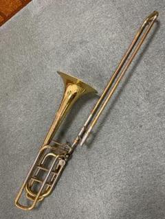 Bach 50B2O イエローブラスベル ラッカー仕上げ オープンラップ