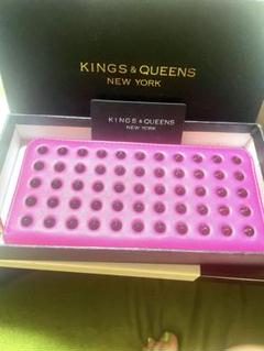 KINGS&QUEENS 長財布 スタッズ ピンク 黒 ラウンドファスナー美品