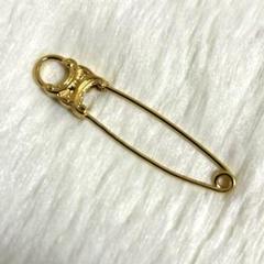 CÉLINE セリーヌ 安全ピン セーフティピン トリオンフ - メルカリ