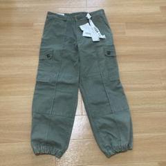 【新品未使用】ティッカ クロップドカーゴパンツ　現行 カーキ 完売品