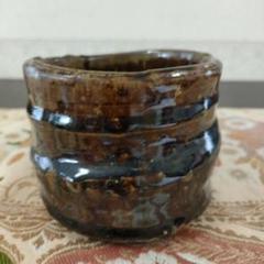 茶道具　徳川中期　織部焼　鳴海織部　沓形茶碗　時代箱　V　R8558 茶道具 徳川中期 織部焼 鳴海織部 沓形茶碗 時代箱 V R8558