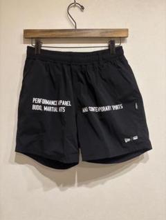 REVERSAL リバーサル レディース トレーニングパンツ 白  女性用 adidas（アディダス）の「トレフォイル モノグラム バイカー