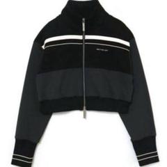 トップス meltthelady cropped jersey ll 2025年最新】cropped jersey melt the ladyの人気アイテム