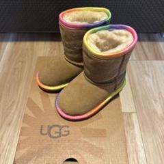 2025年最新】ugg キッズの人気アイテム - メルカリ