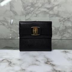 美品 サルヴァトーレフェラガモ　三つ折り財布 がま口財布 ヴァラリボン Salvatore Ferragamo - 未使用展示品 箱付き フェラガモ 三