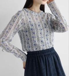 新品　ヤマダヤ　スコットクラブ購入☆ RADIATE 小花プリントカットソーのサムネイル