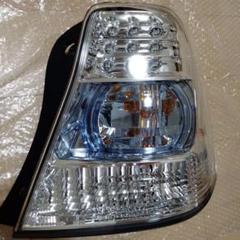 トヨタ サイ SAI AZK10 純正 右 テールライト ランプ レンズ y86