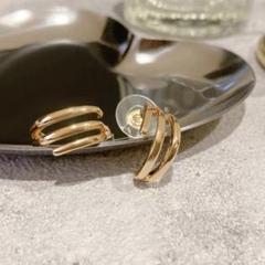トリプルラインメタルフープピアス