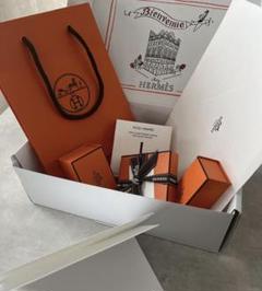 エルメスショップ袋箱リボン