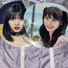 2025年最新】twice モモ うちわの人気アイテム - メルカリ