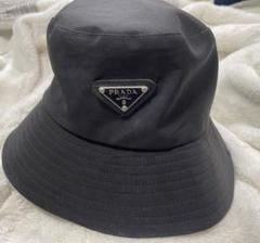 yu〔新品、美品〕PRADA ブラック バケットハット ノベルティ PRADA ブラック バケットハット Lサイズ