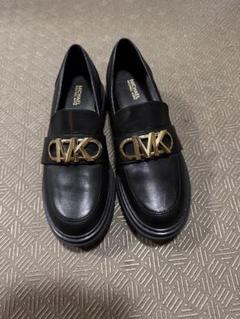 新品　Michael kors ローファー　黒23cm Michael Michael Kors Parker Lug logo-plaque Loafers | Black