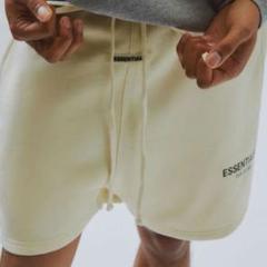 【新品】FOG Essentials ハーフパンツ ホワイト クリーム S