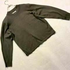 キアロ クルーネックニット 肩パッド ウール混 カーキ M-Lサイズ レディース