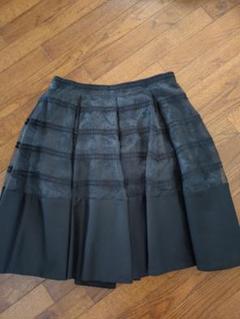 新品 フォクシーニューヨーク フレアプリーツスカート 黒 サイズ40*YC26 美品】フォクシー 膝丈 スレンダーウエストスカート プリーツ 黒