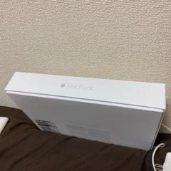 Apple MacBook