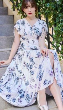 【極美品✨】herlipto Full Of Love Long Dress Herlipto Full of Love Long Dress｜Yahoo!フリマ（旧PayPayフリマ）