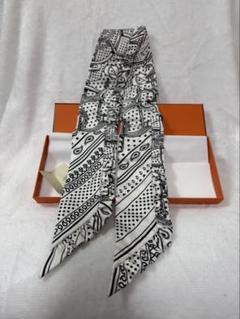 希少　HERMES スカーフ ツイリー フリル TWILLY VOLANT HERMES エルメス スカーフ ツイリー フリル TWILLY VOLANT