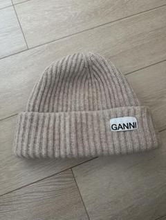 GANNI ベージュ ニット帽 フリーサイズ GANNI ベージュ ニット帽 フリーサイズ