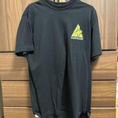 HUF ブラック Tシャツ