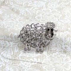 ひつじ ブローチ 北欧 かわいい 羊 バネ無し回転式ピン