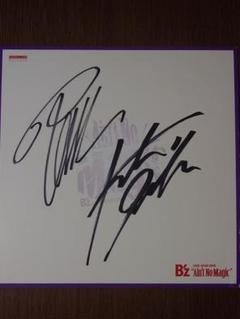 B'zのサインです Amazon.co.jp: B'z 直筆サイン入り 紙ビーズ 約26×24㎝ 松本孝弘
