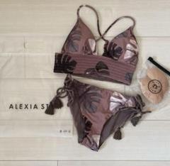 ALEXIA STAM ビキニ