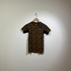 未使用タグ付き DESCENTE デサント MOTION FREE FITシャツのサムネイル