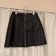 Bershka ブラックレザー風ミニスカート XSのサムネイル