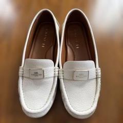 【最終値下げ】COACH ホワイト ローファー Woman オフホワイト レザー スポーティー ローファー