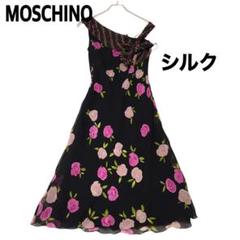 極美品 Moschino 春夏 ピアノモチーフワンピース M 36 7号 9号 極美品 Moschino 春夏 ピアノモチーフワンピース M 36 7号 9号