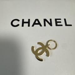 CHANEL ジャケット型チャーム 非売品 ノベルティ シャネル 美品 シャネル ノベルティ ジャケット型チャーム ホワイト