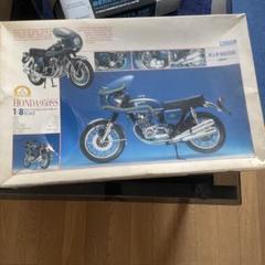 【希少・絶版】グンゼ産業 プラモデル ホンダ HONDA 950SS 1/8 希少・絶版】グンゼ産業 プラモデル ホンダ HONDA 950SS 1/8