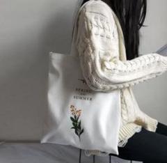 ⚪︎Spring and Summer トートバッグ韓国 お花 刺繍⚪︎