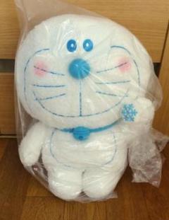 新品タグ付き　ドラえもん　BIGぬいぐるみ 約４０cm ウィンターブルー